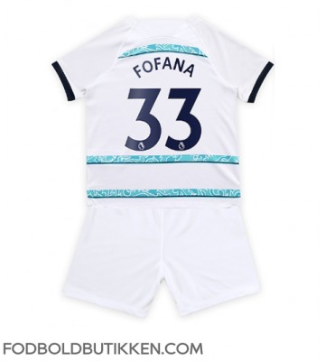 Chelsea Wesley Fofana #33 Udebanetrøje Børn 2022-23 Kortærmet (+ Korte bukser)
